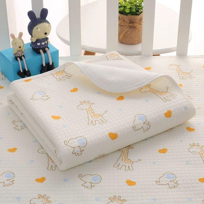 Waterproof Baby Changing Pad giraffe